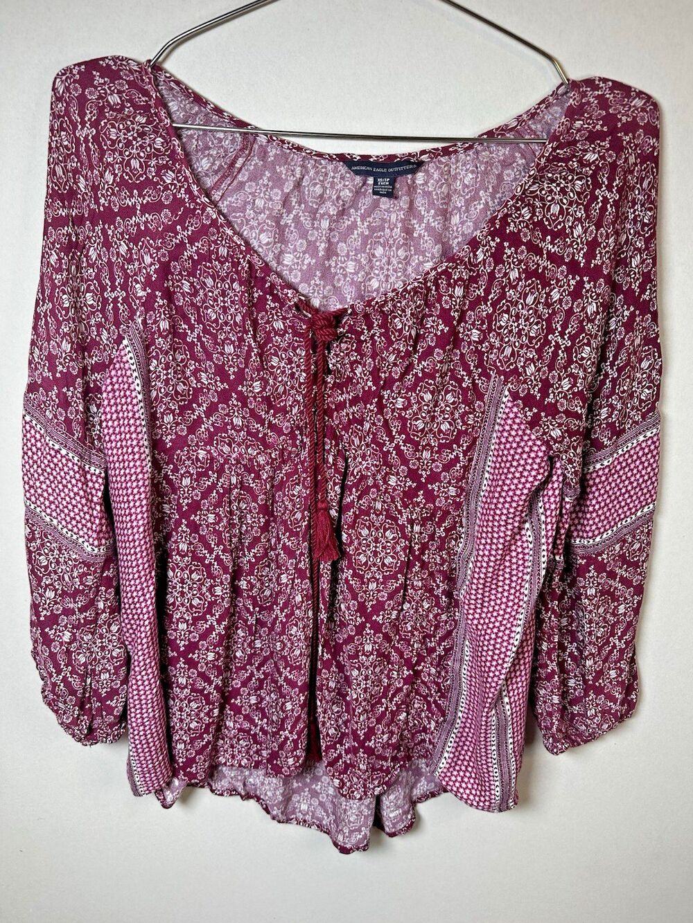 American Eagle Peasant Blouse XS Womens Burgundy Floral Boho Festival Indie